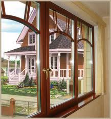 Деревянные окна со стеклопакетом: особенности и преимущества